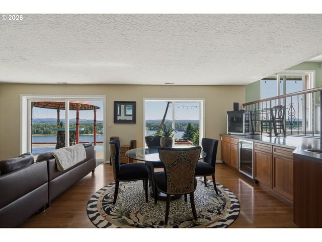 650 Nw BRADY Rd, Camas, WA 98607