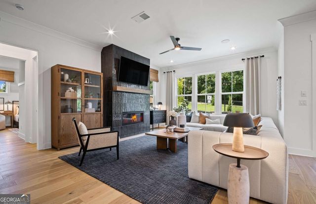 5015 Wayt Farm Overlook, Cumming, GA 30040