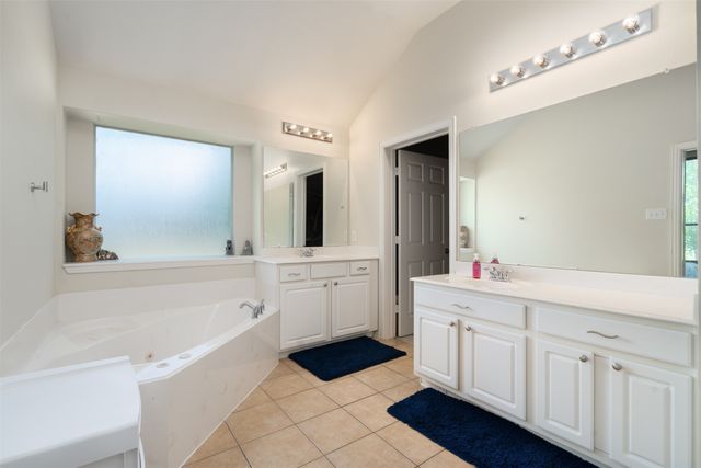 921 Mallory Drive, Midlothian, TX 76065