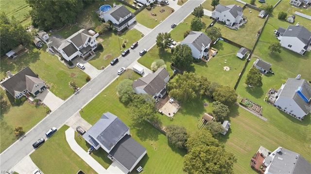 3013 Beech Grove LN, Suffolk, VA 23435