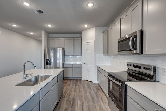 8341 Rocket View, San Antonio, TX 78263