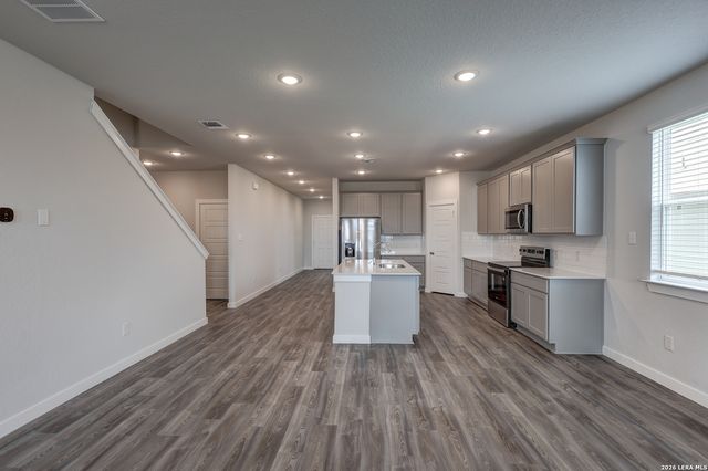 8341 Rocket View, San Antonio, TX 78263