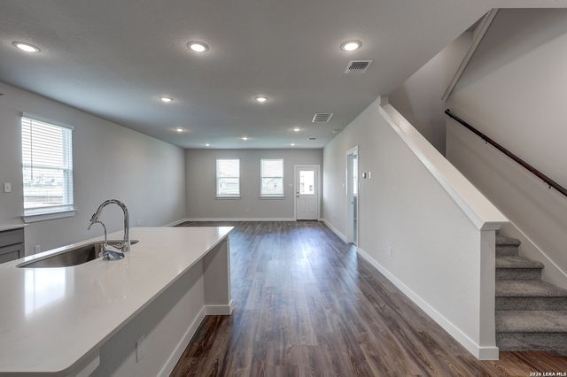 8341 Rocket View, San Antonio, TX 78263