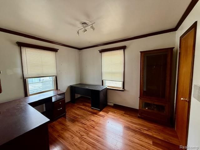 2251 Howe Road, Burton, MI 48519