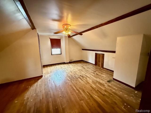 2251 Howe Road, Burton, MI 48519