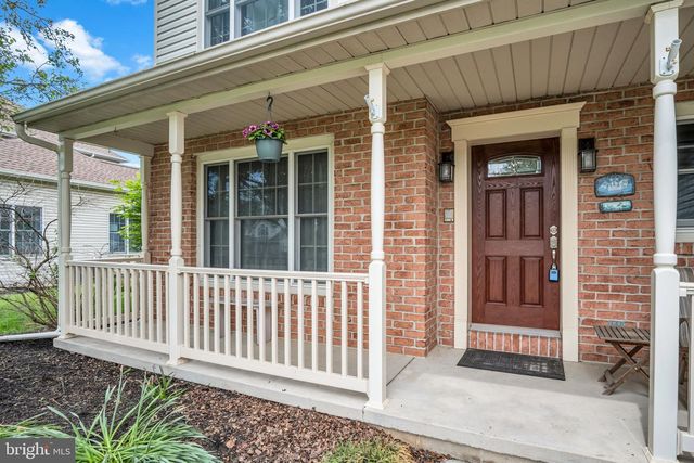 38 MAYBERRY LANE, Mechanicsburg, PA 17050