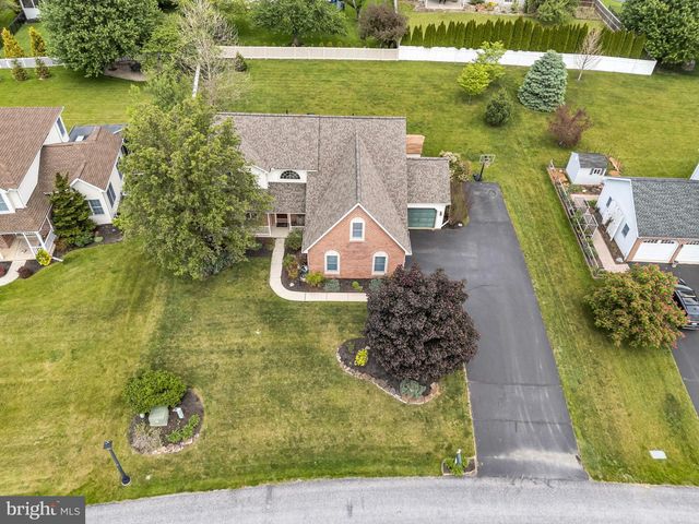 38 MAYBERRY LANE, Mechanicsburg, PA 17050