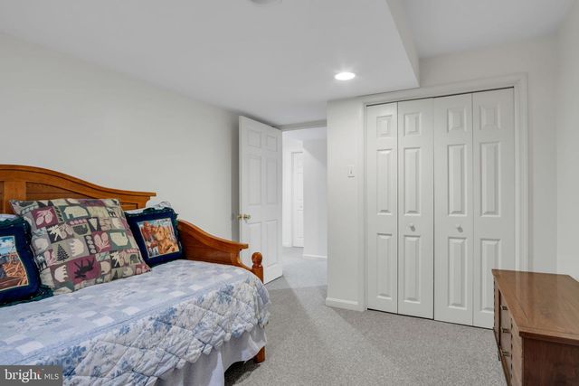 38 MAYBERRY LANE, Mechanicsburg, PA 17050