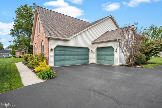 38 MAYBERRY LANE, Mechanicsburg, PA 17050