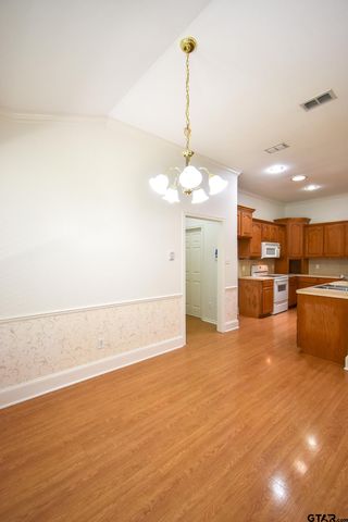 5133 Avenham Ct, Tyler, TX 75703