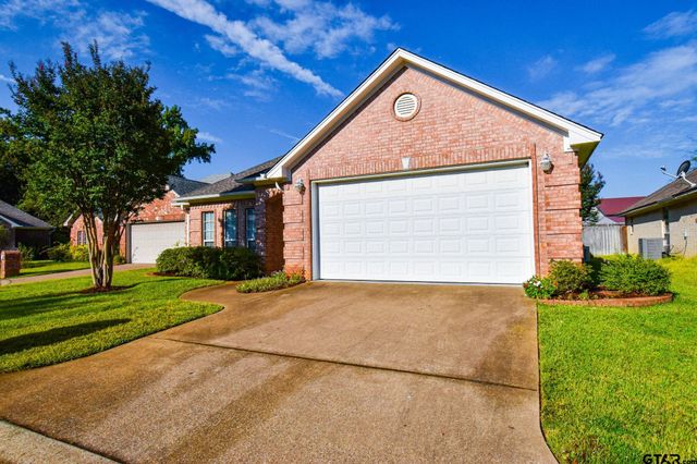 5133 Avenham Ct, Tyler, TX 75703