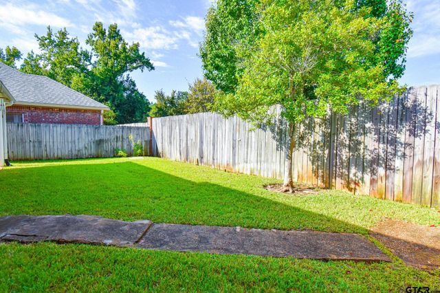 5133 Avenham Ct, Tyler, TX 75703
