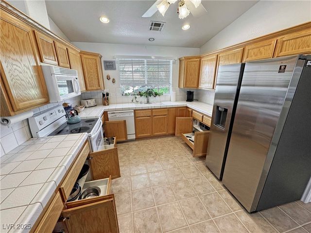 2081 Tucuman Avenue, Pahrump, NV 89048