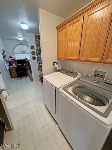 2081 Tucuman Avenue, Pahrump, NV 89048