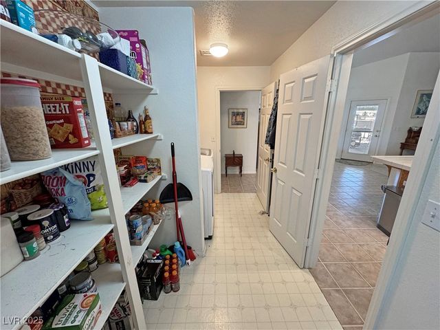 2081 Tucuman Avenue, Pahrump, NV 89048