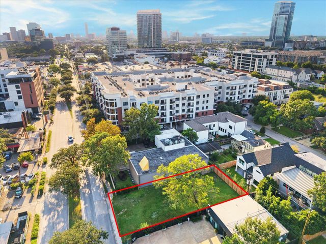 2238 Richmond Avenue, Houston, TX 77098