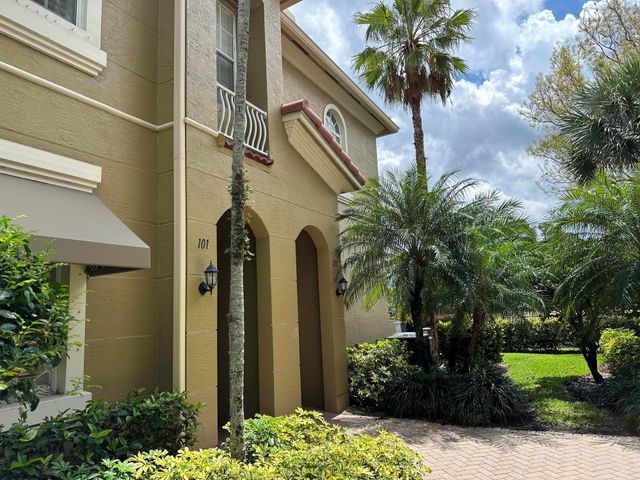 4951 Bonsai Circle 101, Palm Beach Gardens, FL 33418