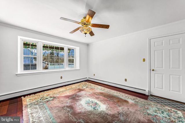 1522 EVERGREEN LN, Berwyn, PA 19312