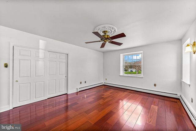 1522 EVERGREEN LN, Berwyn, PA 19312