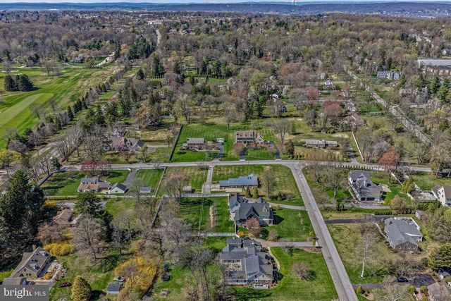 1522 EVERGREEN LN, Berwyn, PA 19312