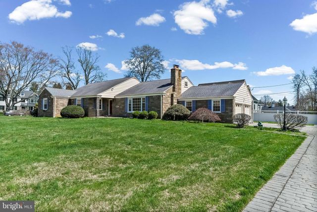 1522 EVERGREEN LN, Berwyn, PA 19312