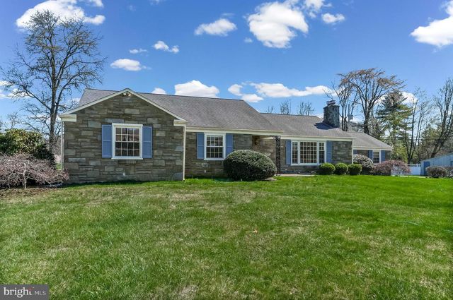 1522 EVERGREEN LN, Berwyn, PA 19312