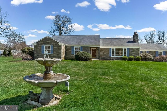 1522 EVERGREEN LN, Berwyn, PA 19312
