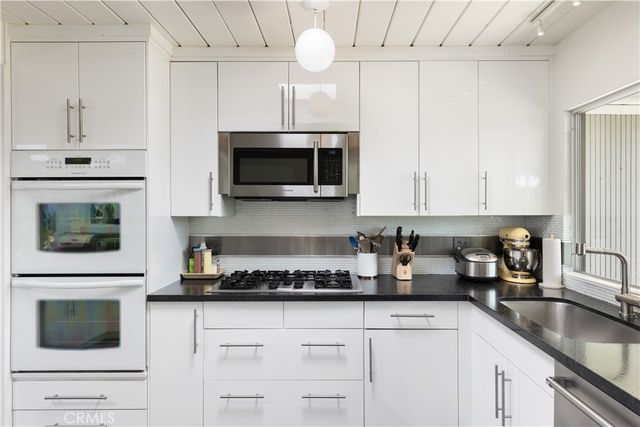 610 E Briardale, Orange, CA 92865