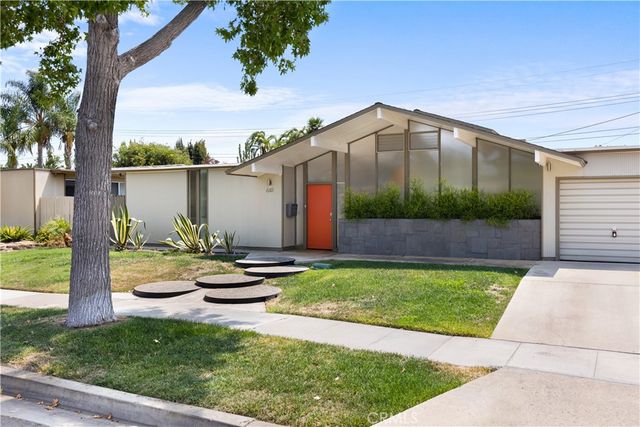 610 E Briardale, Orange, CA 92865