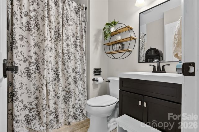 21334 Sandy Cove Road, Cornelius, NC 28031