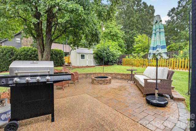 21334 Sandy Cove Road, Cornelius, NC 28031