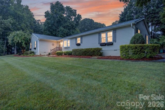 21334 Sandy Cove Road, Cornelius, NC 28031