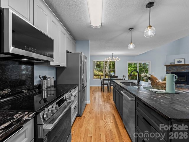 214 Aster Ridge Drive, Waynesville, NC 28786