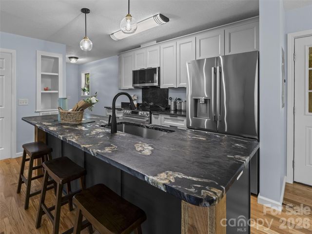 214 Aster Ridge Drive, Waynesville, NC 28786