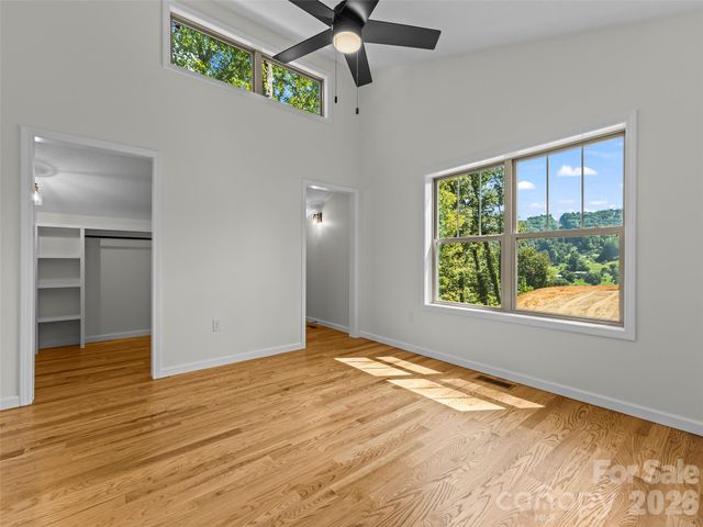 214 Aster Ridge Drive, Waynesville, NC 28786