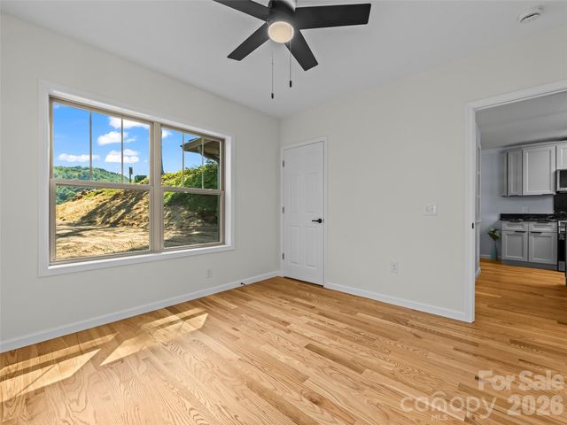 214 Aster Ridge Drive, Waynesville, NC 28786