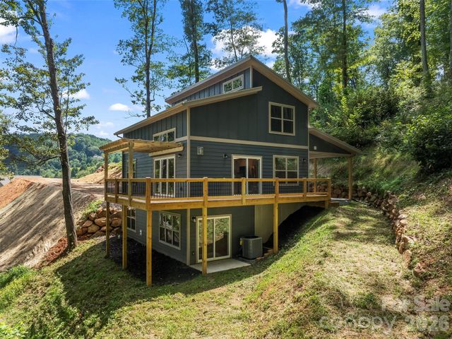 214 Aster Ridge Drive, Waynesville, NC 28786