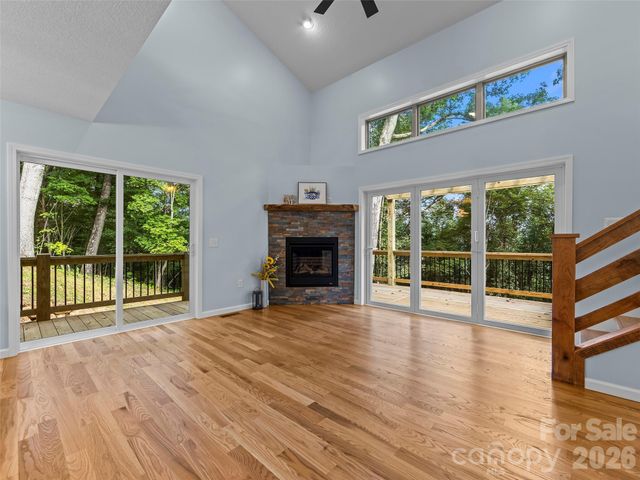 214 Aster Ridge Drive, Waynesville, NC 28786