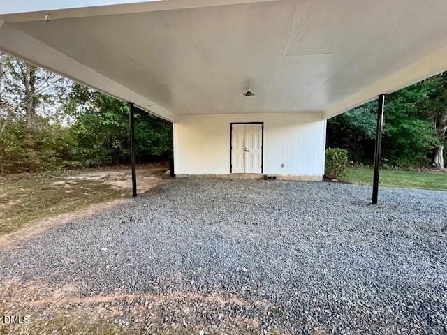 9590 Amis Chapel Road, Oxford, NC 27565