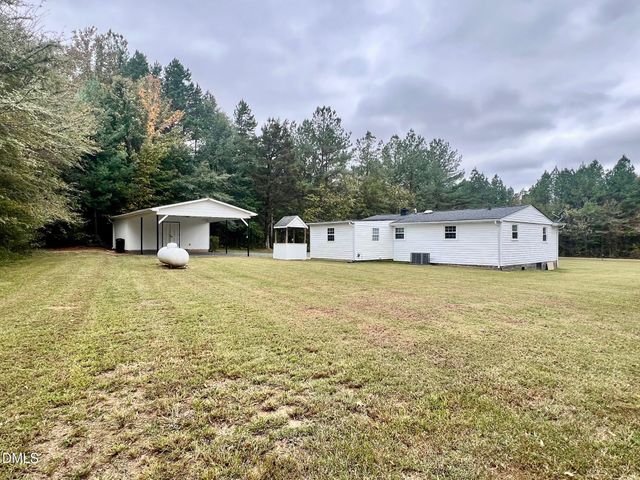 9590 Amis Chapel Road, Oxford, NC 27565