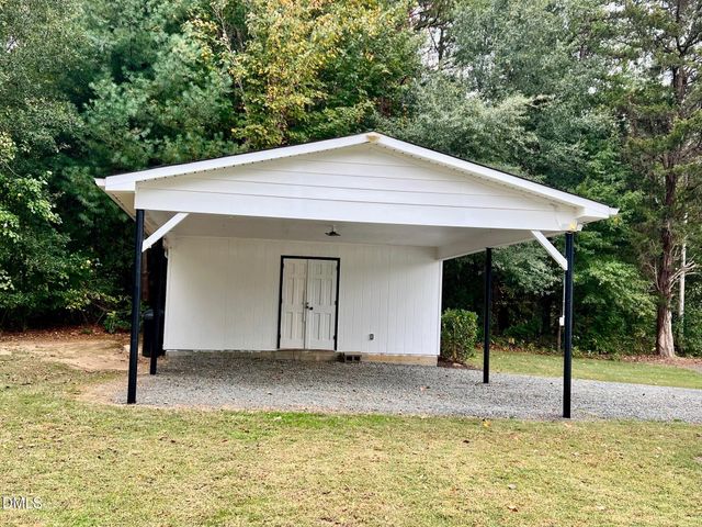 9590 Amis Chapel Road, Oxford, NC 27565