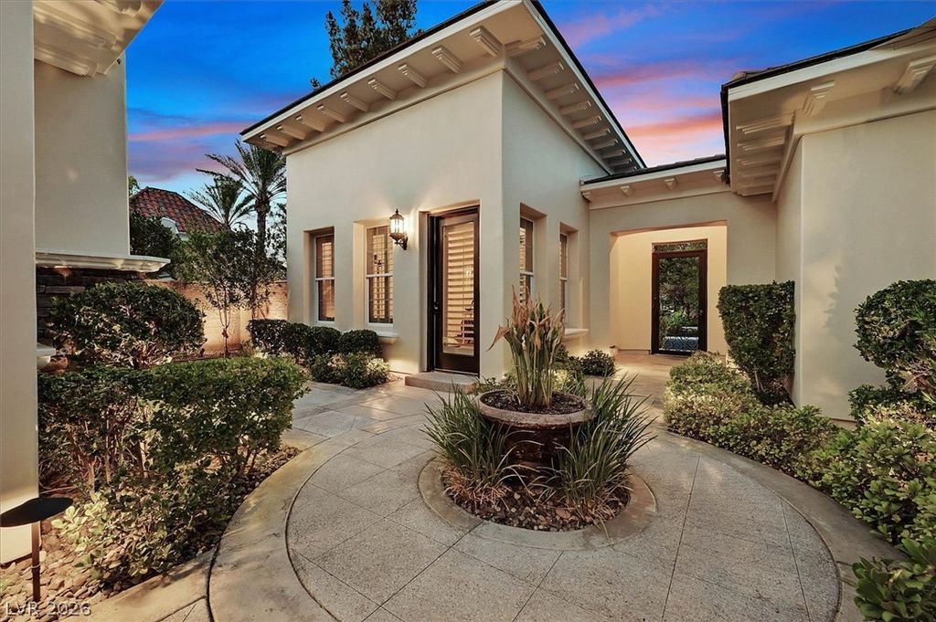 12057 OAKLAND HILLS Drive, Las Vegas, NV 89141 — photo 4