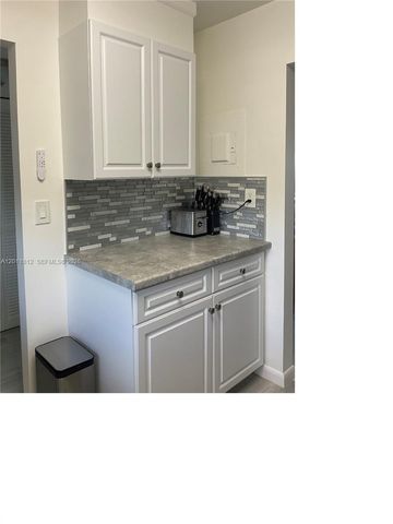 9350 Sunrise Lakes Blvd 307, Sunrise, FL 33322
