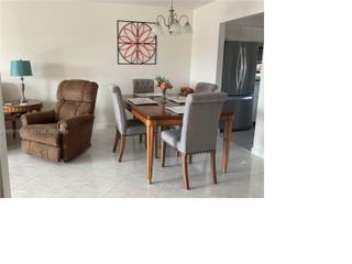 9350 Sunrise Lakes Blvd 307, Sunrise, FL 33322