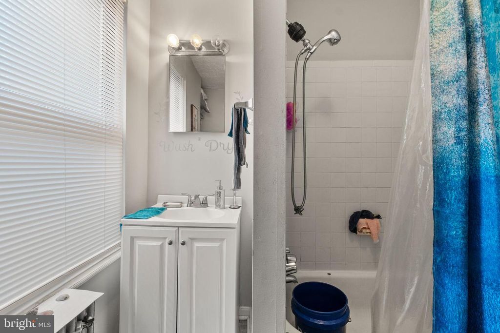 Image 15 of property listing at 28 E 25TH ST, Baltimore, MD 21218