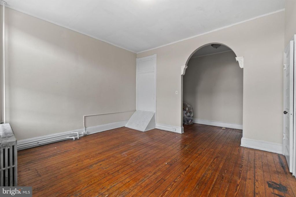 Image 20 of property listing at 28 E 25TH ST, Baltimore, MD 21218