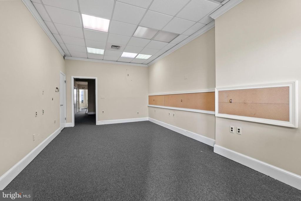 Image 3 of property listing at 28 E 25TH ST, Baltimore, MD 21218