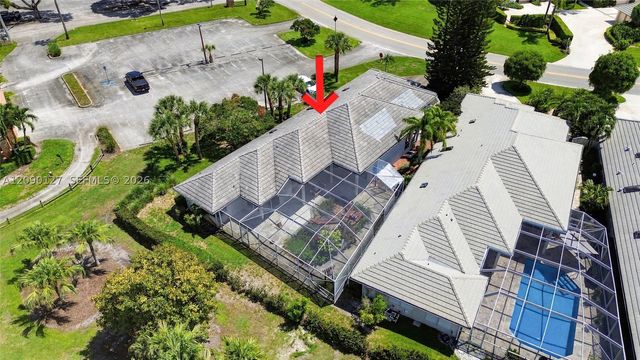 173 Orange Tree Dr, Atlantis, FL 33462