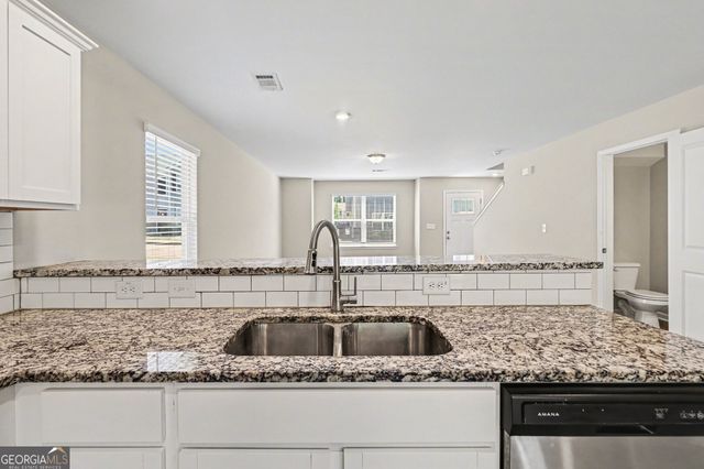 319 Ashigan Street, Union City, GA 30291