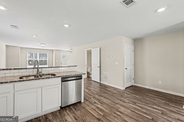 319 Ashigan Street, Union City, GA 30291